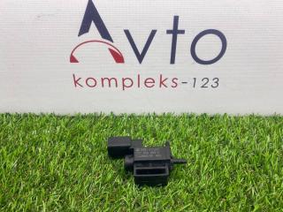 Клапан электромагнитный Audi A8 2009