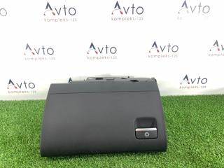 Бардачок Audi A8 2009