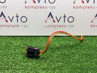 Запчасть предохранитель Audi A6 2013