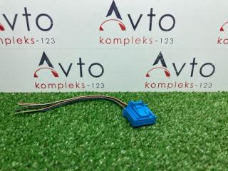 Запчасть разъем Audi TT 2012