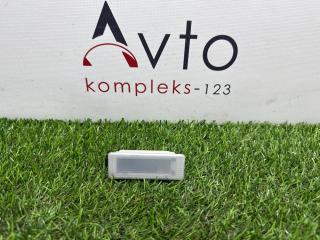 Фото запчасти плафон салонный Mini Countryman 2011 контрактная запчасть Запчасть плафон салонный Mini Countryman 2011