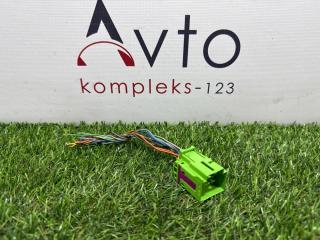 Запчасть разъем Audi S4 2012