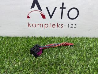Запчасть разъем Audi S4 2012