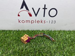 Запчасть разъем Audi S4 2012