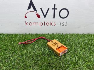 Запчасть предохранитель Audi S4 2012