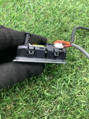 Кнопки на руль A4 2012 B8 CJEB