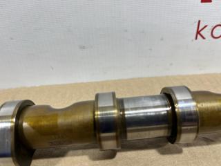 Распредвал впускной левый A6 2009 C6 CCAA