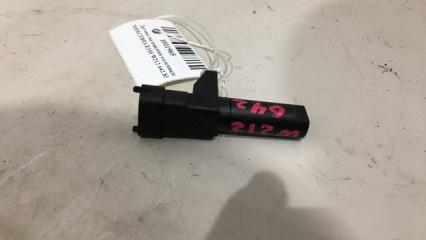 Датчик положения коленвала Mercedes E350 2010 контрактная Датчик положения коленвала Mercedes E350 2010