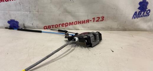 Замок двери задний правый Mercedes C180 2011