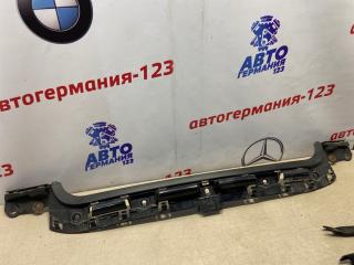 Кронштейн бампера задний BMW 120 2007