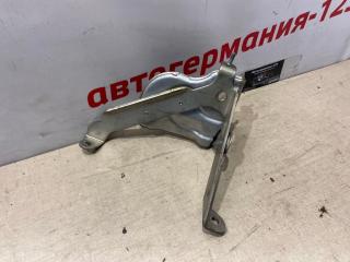 Тепловой экран турбины Mercedes C180 2012