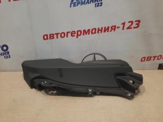 Обшивка салона задняя правая Mercedes E250 2010