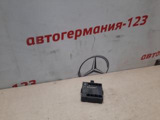 Блок управления дверьми передний левый Mercedes GLK300 2010