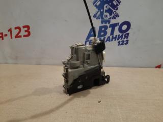 Замок двери передний левый Q7 2010 4L