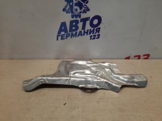 Запчасть тепловой экран Mercedes B180 2012