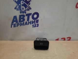 Кнопка ручника Mercedes B180 2012
