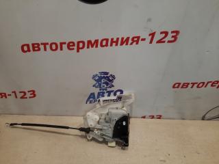 Замок двери передний правый Volkswagen Passat 2013