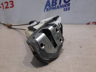 Замок двери задний левый Prius 2012 xw30
