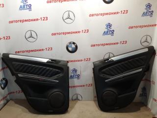 Обшивка дверей задняя Mercedes ML350 2006
