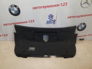 Обшивка двери багажника Mercedes E350 2011