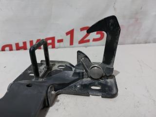 Крючок капота Audi Q7 4L