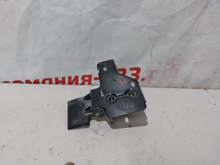 Крючок капота Q7 2010 4L