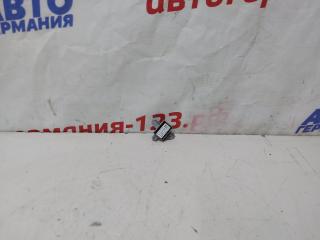 Датчик airbag Mercedes C180 2011