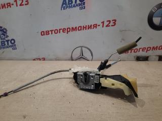 Замок двери передний правый Mercedes E350 2010
