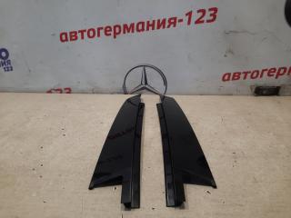 Накладка двери задняя Mercedes E350 2010