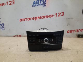Магнитола Mercedes E350 2010