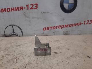 Кронштейн бампера левый BMW 120 2012