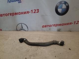 Патрубок системы охлаждения Mercedes C180 2017