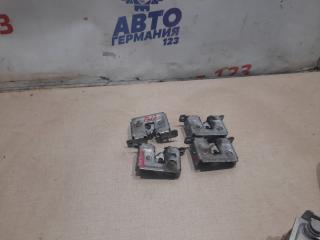 Замок капота MINI Countryman 2011 контрактная Замок капота MINI Countryman 2011