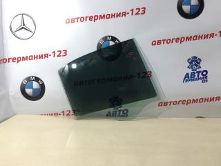 Стекло двери заднее правое Mercedes C200 2011