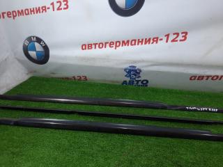 Молдинг стекла Mercedes C180 2012