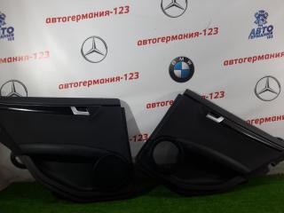 Обшивка дверей задняя Mercedes C180 2012