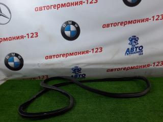 Уплотнитель багажника Mercedes C220 2015