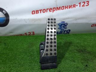 Педаль газа Mercedes C220 2015