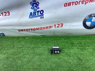 Запчасть реле включения вентилятора Mercedes C200 2011