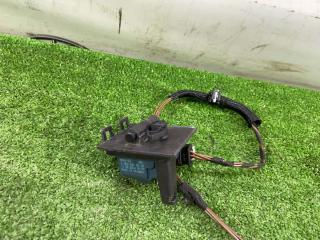 Активатор лючка бензобака Mercedes C180 W205 274.910