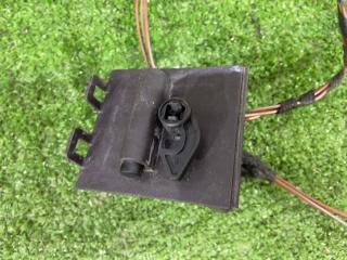 Активатор лючка бензобака C180 2014 W205 274.910