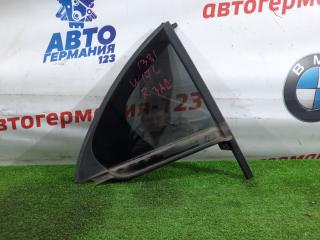 Запчасть форточка двери задняя правая Mercedes A180 2018