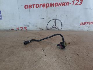 Запчасть клапан вентиляции картерных газов Mercedes C180 2014