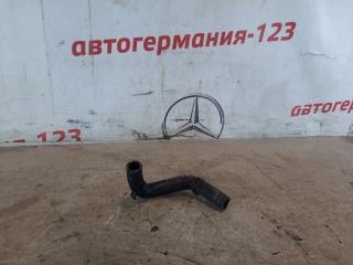 Запчасть патрубок Mercedes V220 2016