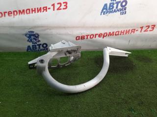 Петля крышки багажника левая Mercedes C180 2014