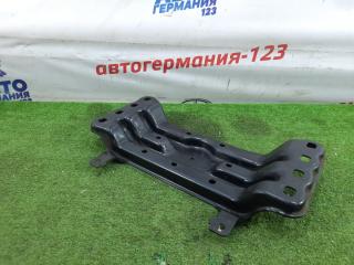 Кронштейн кпп Mercedes GLK300 2009 контрактная Кронштейн кпп Mercedes GLK300 2009