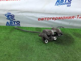 Суппорт тормозной задний правый Mercedes C180 2013
