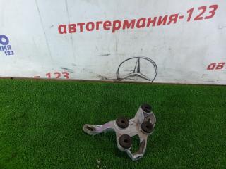 Кронштейн блока ABS Mercedes C180 2014 контрактная Кронштейн блока ABS Mercedes C180 2014