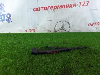 Дворник задний Mercedes GLA180 2014