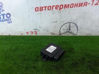Блок управления стояночным тормозом Mercedes GLA180 2014